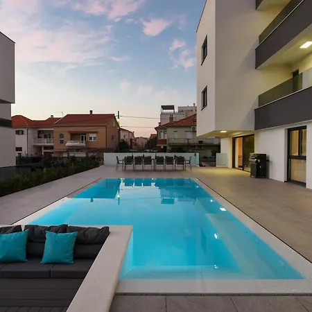 Apartamento Fux Luxury Infinty-Pool Zadar Exterior foto